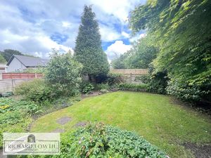 Private Garden- click for photo gallery